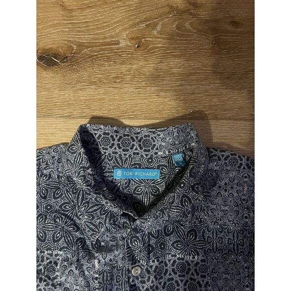 Tori Richard Mens Blue Floral Pattern Button Up Short Sleeve T-shirt Size Large - Picture 3 of 3